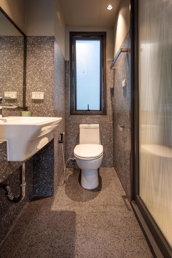The Spades Private Residence Банкок Екстериор снимка
